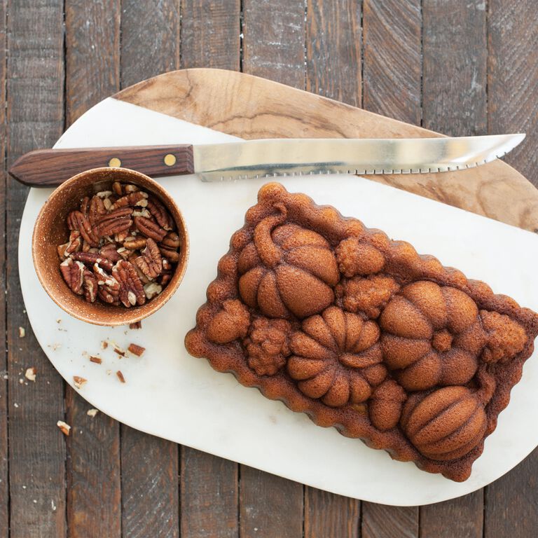 Cinnamon & Almond Loaf Pan - Nordic Ware