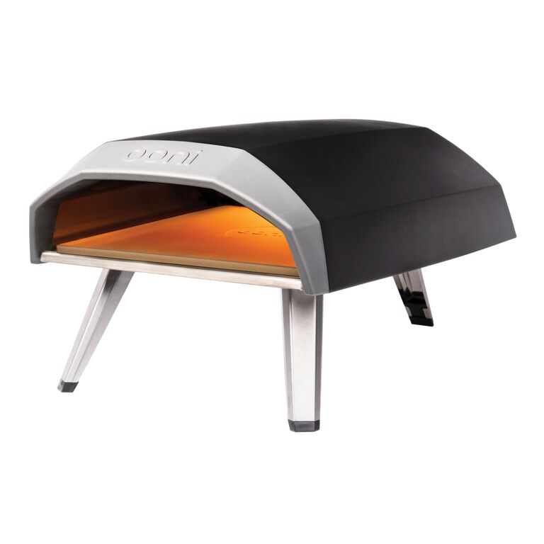 The Ooni Karu 12 Pizza Oven Is $100 Off at Frontgate